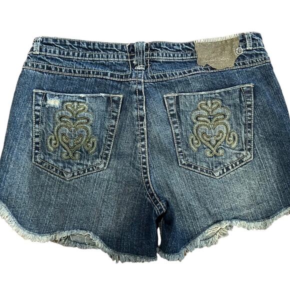 Industrial Cotton Womens size 11 Cut off Denim shorts Scalloped Hem - Picture 2 of 7